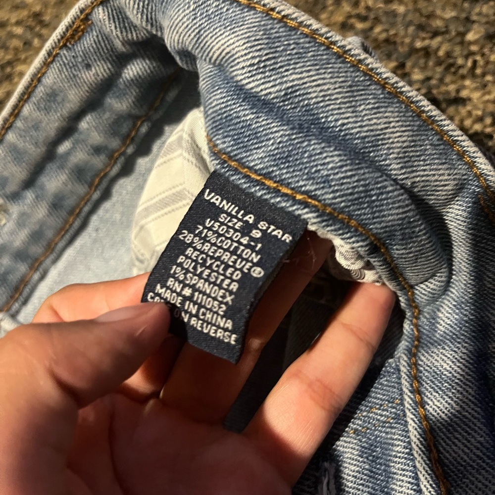 Vanilla Star Denim Jeans with Contrast Stitching